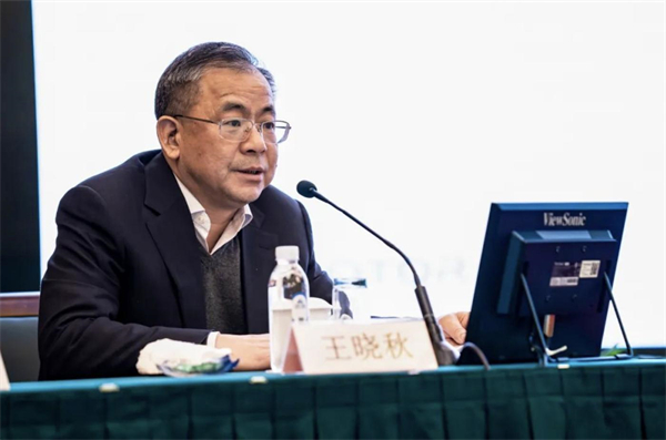 上汽转型进击：自主握指为拳，合资以变应变