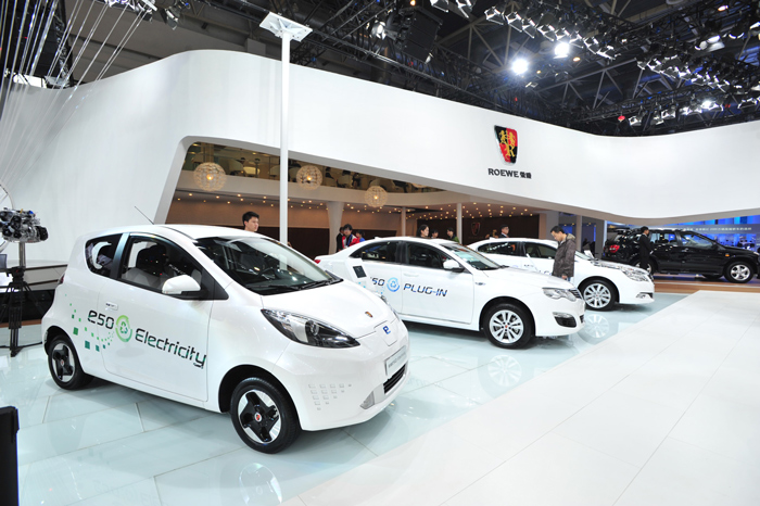 更时尚、更科技、更实用 “新一代跨领域专业SUV”荣威W5 Urban Concept全球首发