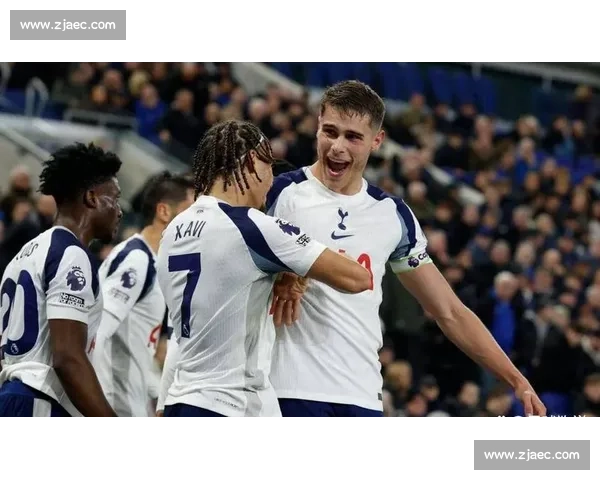 丹索盛赞攻防双绝:热刺 3-0 横扫埃弗顿 丹索盛赞攻防双绝:热刺 3-0 横扫埃弗顿