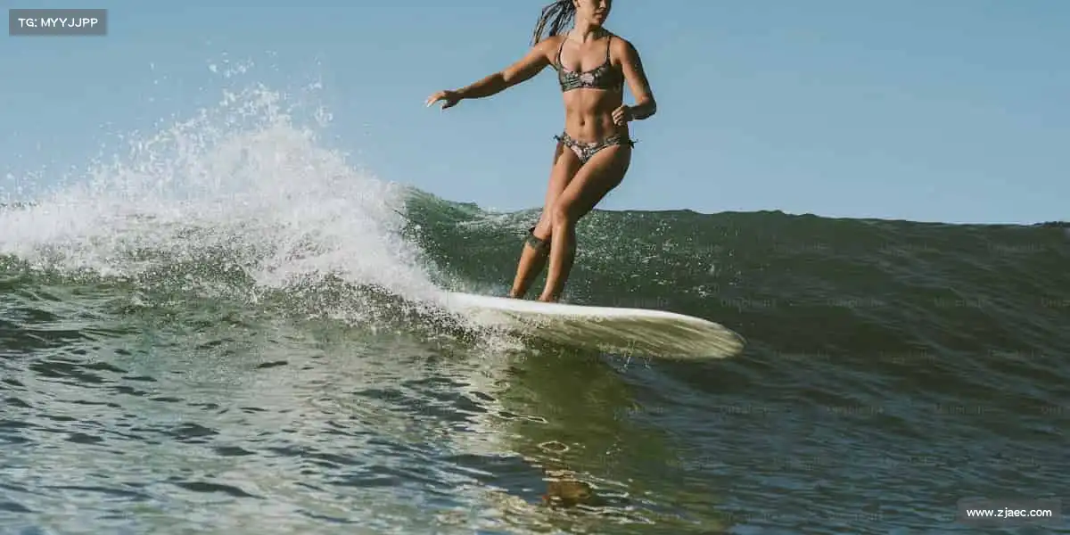 xc体育🎾挥动球拍，点燃激情 —— 在运动中遇见更阳光的自己！